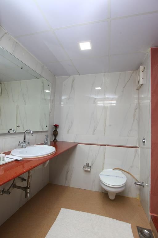 Shilpi Hill Resort Saputara Quarto foto