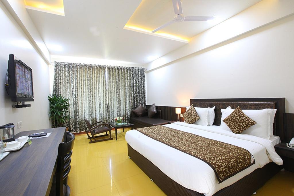 Shilpi Hill Resort Saputara Quarto foto